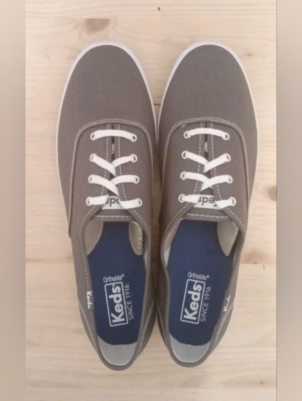 NWOT- Keds Canvas Lace-Up Sneakers in Graphite Grey - 7 1/2